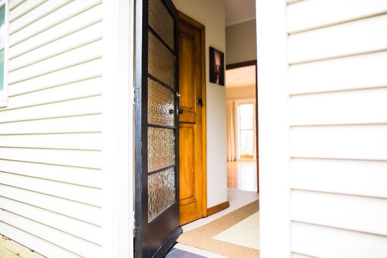 Photo of property in 19 Bankot Crescent, Ngaio, Wellington, 6035