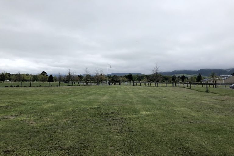 Photo of property in 8 Ewen Place, Hanmer Springs, 7334