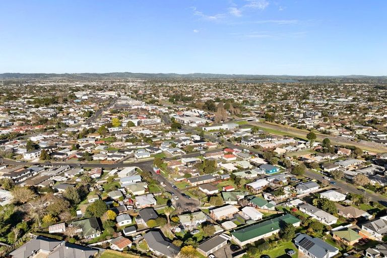 Photo of property in 11a Lomas Place, Manurewa, Auckland, 2102