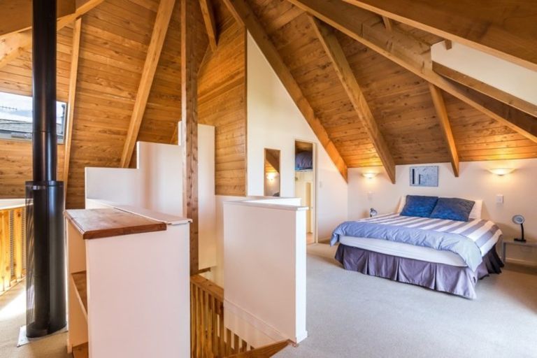 Photo of property in 25 Logan Avenue, Wharewaka, Taupo, 3330