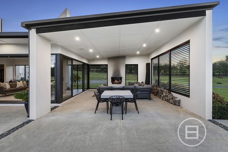 Photo of property in 90 Grace Hill Drive, Dairy Flat, Albany, 0792