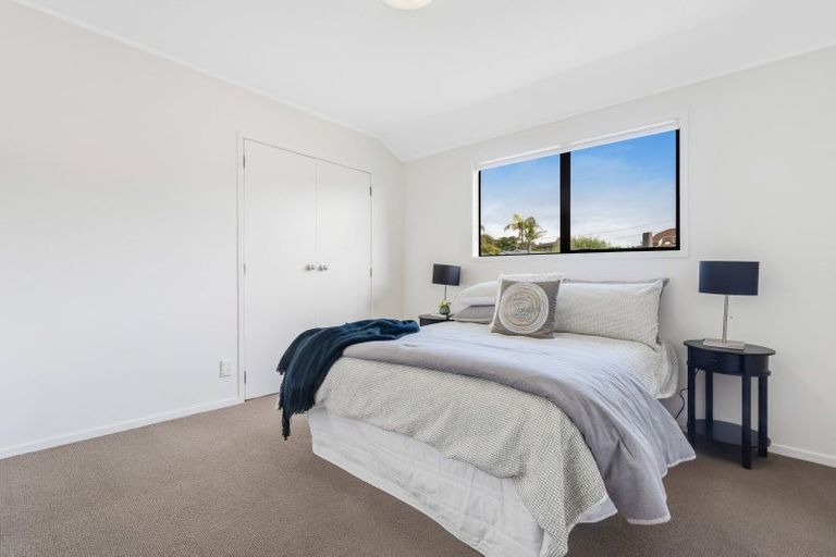 Photo of property in 91a Uxbridge Road, Cockle Bay, Auckland, 2014