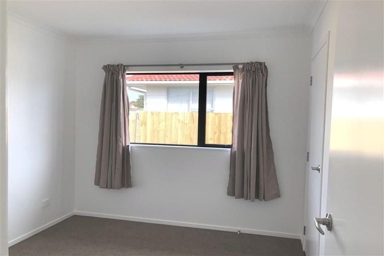 Photo of property in 5 Damson Place, Bucklands Beach, Auckland, 2012