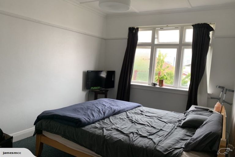 Photo of property in 3/60 Brougham Street, Mount Victoria, Wellington, 6011