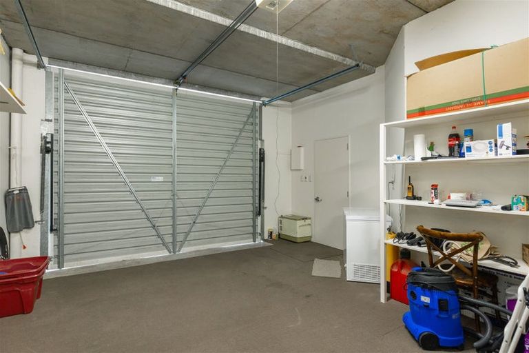 Photo of property in 3/45 Beach Road, Waikawa, Picton, 7220