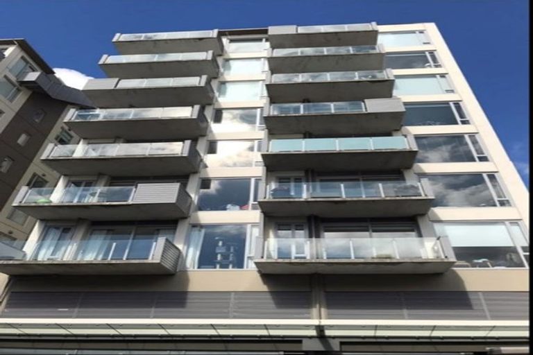 Photo of property in Trinity Apartments, 409/19 College Street, Te Aro, Wellington, 6011