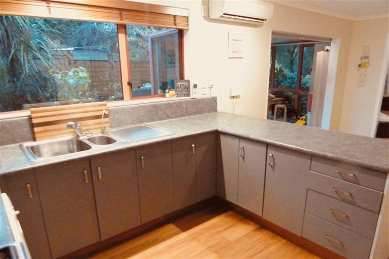 Photo of property in 5 Cassia Place, Bell Block, New Plymouth, 4312