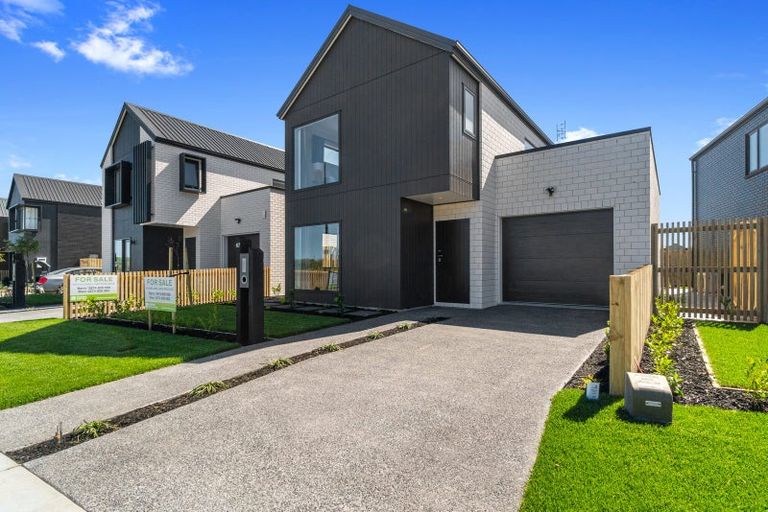 Photo of property in 67 Waireka Road, Rototuna North, Hamilton, 3210