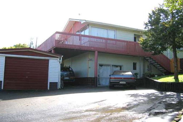 Photo of property in 8 Skyla Place, Massey, Auckland, 0614