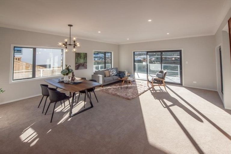 Photo of property in 16 Rochdale Drive, Churton Park, Wellington, 6037