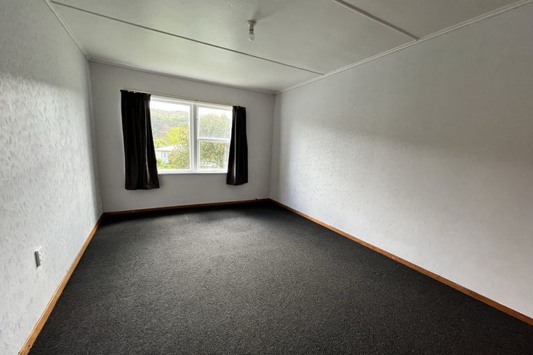 Photo of property in 67 Coast Road, Wainuiomata, Lower Hutt, 5014