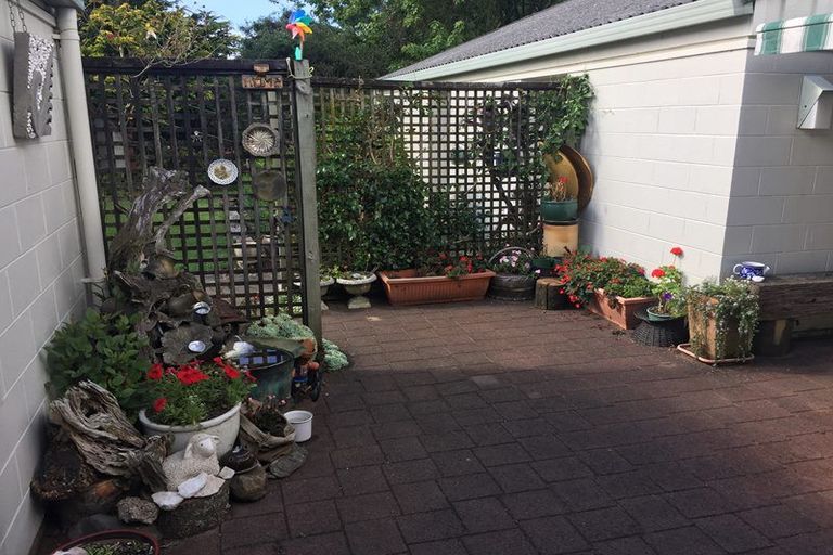 Photo of property in 19 Crisp Avenue, Pukekohe, 2120