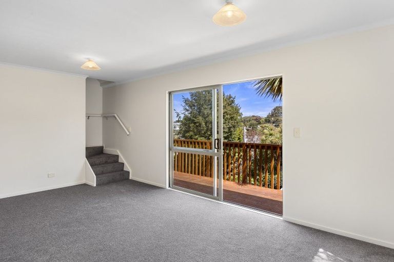 Photo of property in 74 Lonsdale Street, Belleknowes, Dunedin, 9011