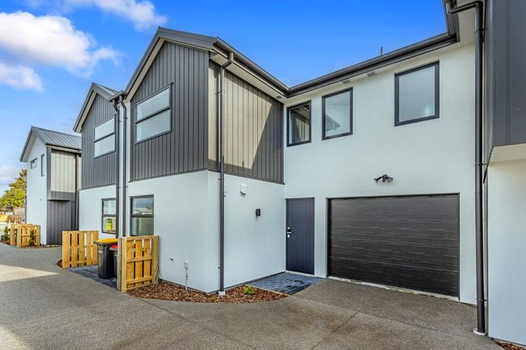 Photo of property in 3/23 Winton Street, St Albans, Christchurch, 8014