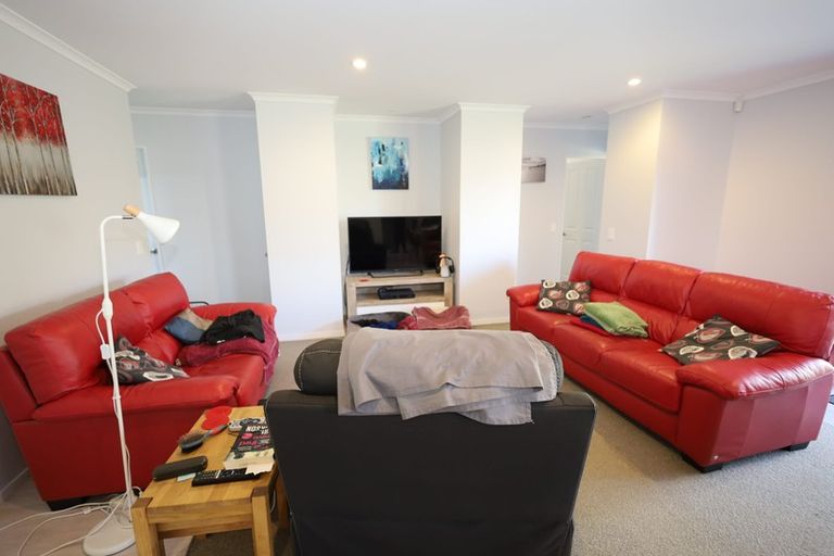 Photo of property in 11 Ballintoy Park Drive, Welcome Bay, Tauranga, 3175