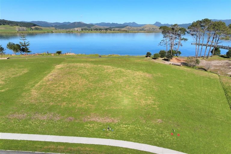 Photo of property in 10 Taniwha Place, Matarangi, 3592