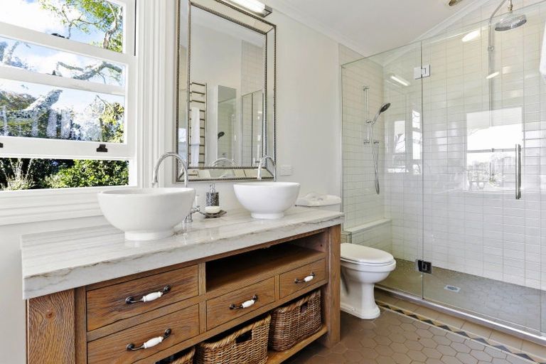 Photo of property in 291 North Road, Clevedon, Papakura, 2582