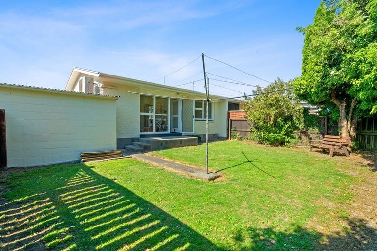Photo of property in 2/28 Elizabeth Street, Riccarton, Christchurch, 8041