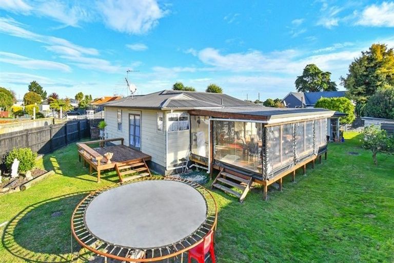 Photo of property in 9 Cathay Lane, Takanini, 2112