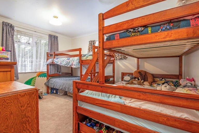 Photo of property in 176 Bridge Street, Bulls, 4818