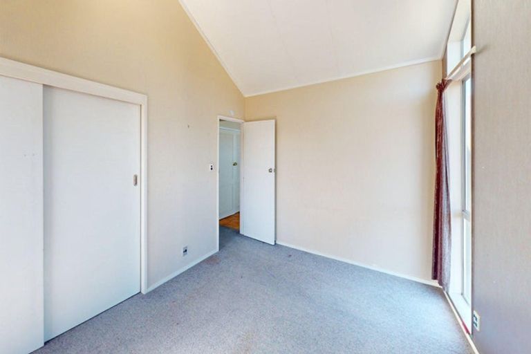 Photo of property in 2a Paradise Place, Milson, Palmerston North, 4414