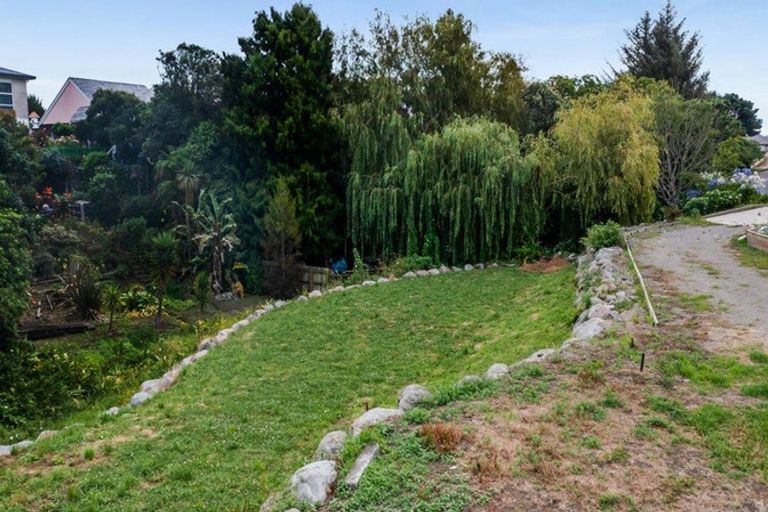 Photo of property in 2 Rod Syme Place, Hawera, 4610