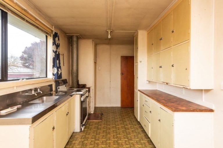 Photo of property in 32 Garvins Road, Hornby, Christchurch, 8042