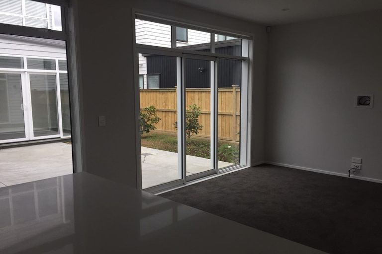 Photo of property in 2 Cicada Road, Hobsonville, Auckland, 0616