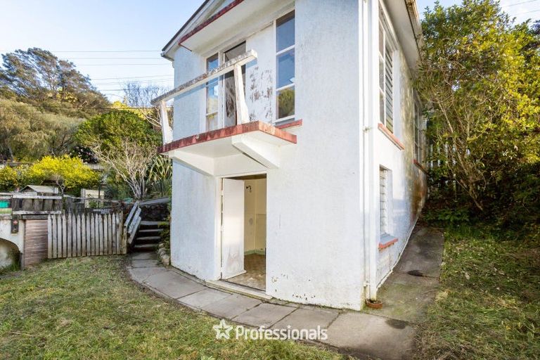 Photo of property in 49 Elmslie Road, Pinehaven, Upper Hutt, 5019