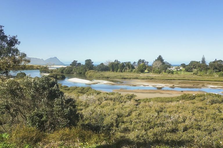 Photo of property in 16c Marsden Point Road, Ruakaka, 0116