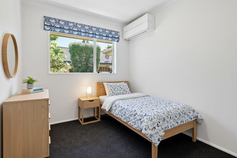 Photo of property in 14 Castle Way, Beckenham, Christchurch, 8023