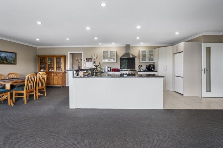 Photo of property in 580 Taonui Road, Colyton, Feilding, 4775