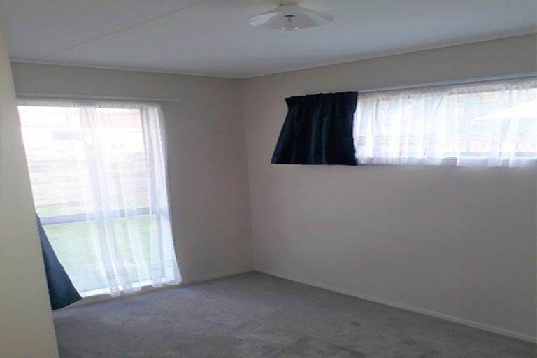Photo of property in 11 Balmoral Street, Levin, 5510