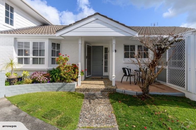 Photo of property in 2/8 Pierce Road, Milford, Auckland, 0620