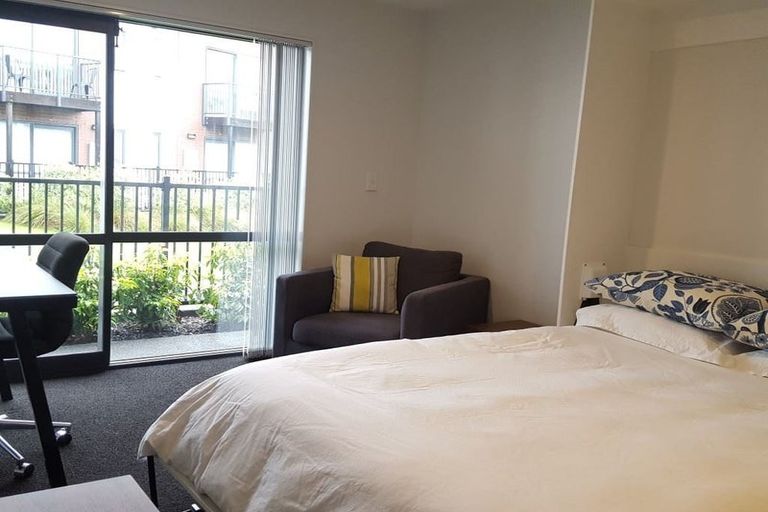 Photo of property in 2/17 Bunyan Street, Waltham, Christchurch, 8023