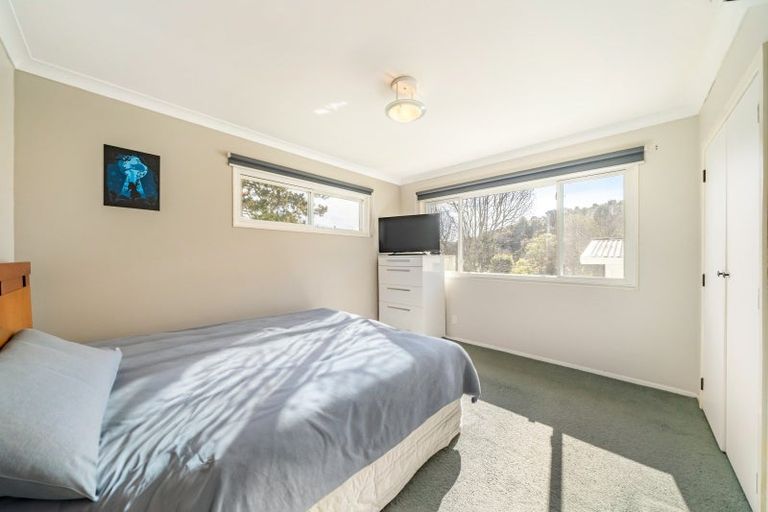 Photo of property in 45 Fendalton Crescent, Pinehaven, Upper Hutt, 5019