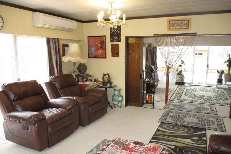 Photo of property in 117 Guy Street, Dannevirke, 4930