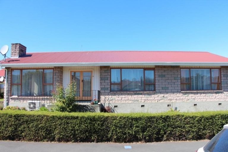 Photo of property in 2a Grasmere Street, Waimataitai, Timaru, 7910