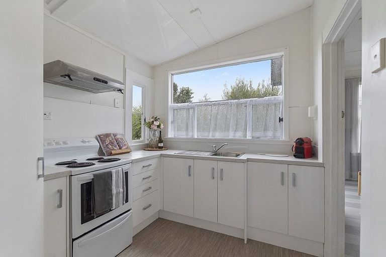 Photo of property in 22 Eynon Road, Morrinsville, 3300