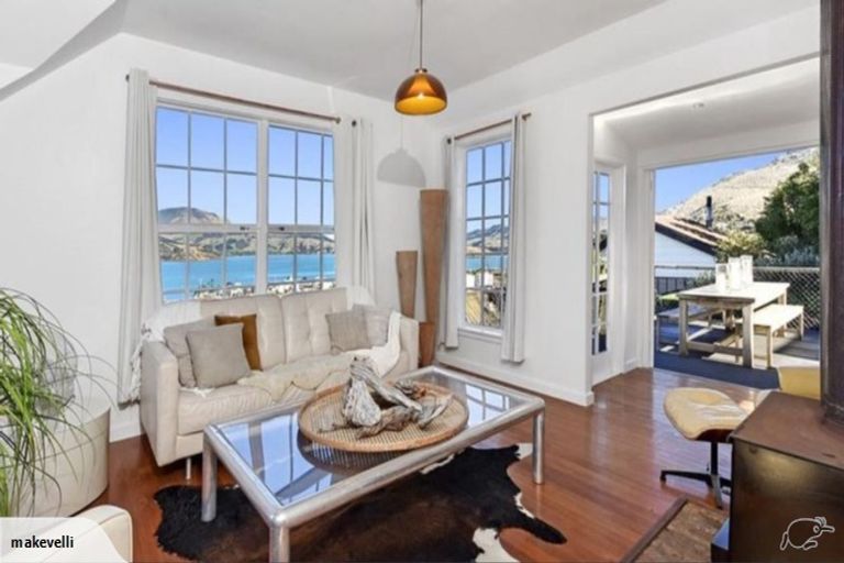 Photo of property in 7 Ticehurst Road, Lyttelton, 8082