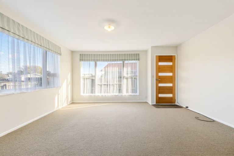 Photo of property in 19 Seadown Crescent, Amberley, 7410