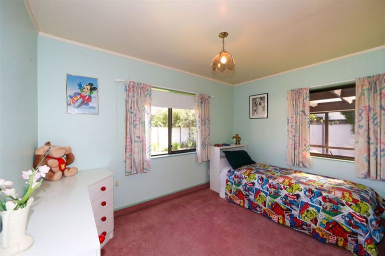 Photo of property in 54 Reynolds Road, Havelock North, 4130