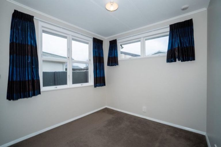 Photo of property in 28 Kaituna Street, Milson, Palmerston North, 4414