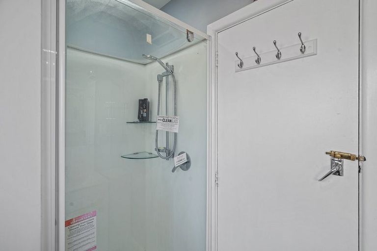 Photo of property in 41 Kathleen Crescent, Hornby, Christchurch, 8042