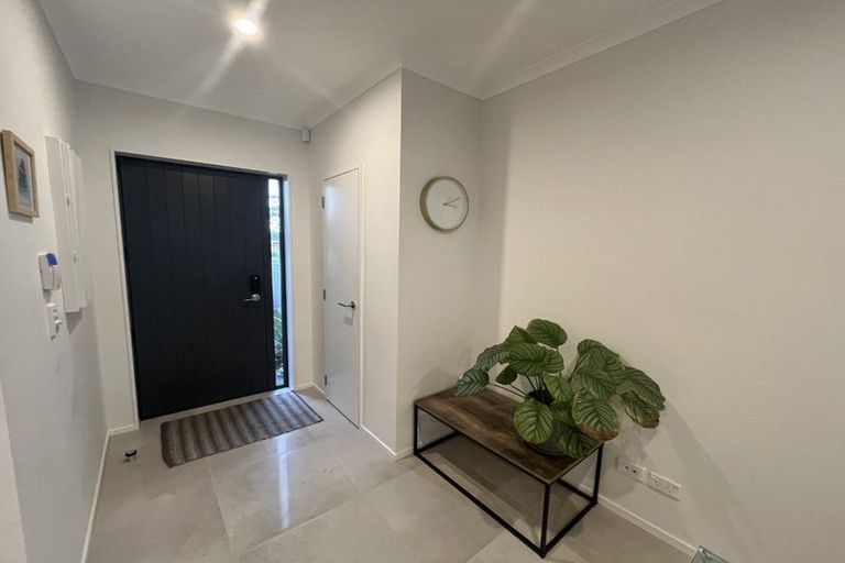 Photo of property in 50 Gosper Road, Takanini, 2112