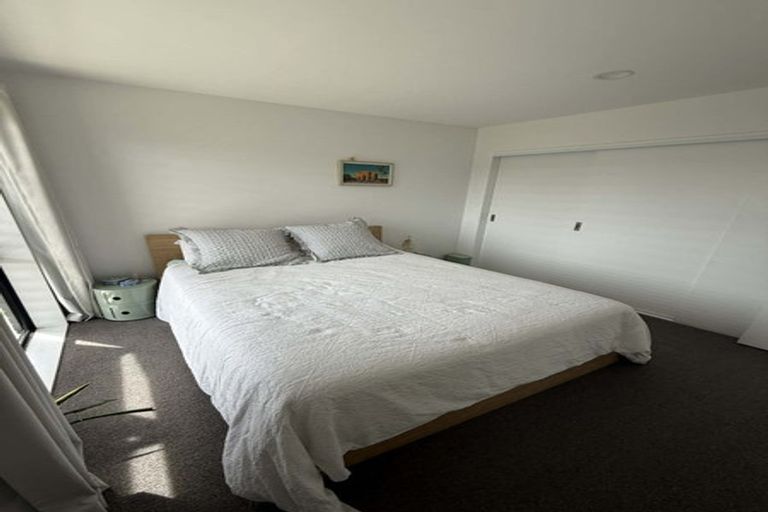 Photo of property in 8 Berba Lane, Westgate, Auckland, 0814