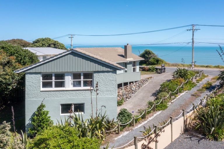 Photo of property in 9b The Esplanade, Raumati South, Paraparaumu, 5032