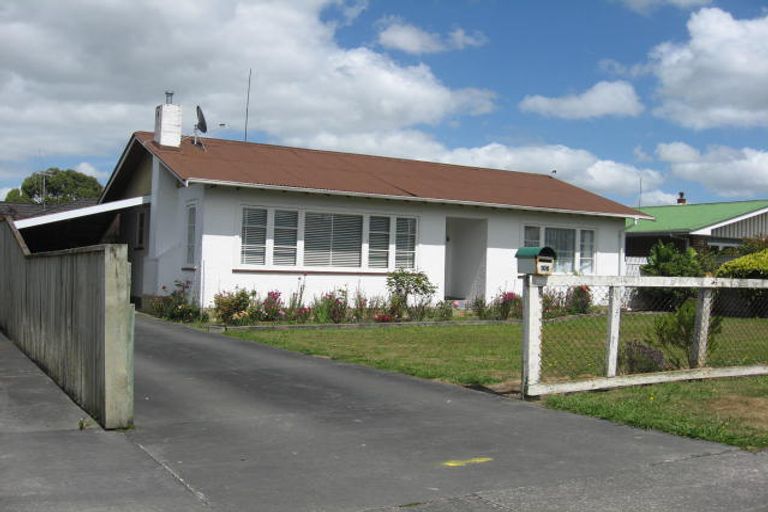 Photo of property in 106 Derby Street, Feilding, 4702