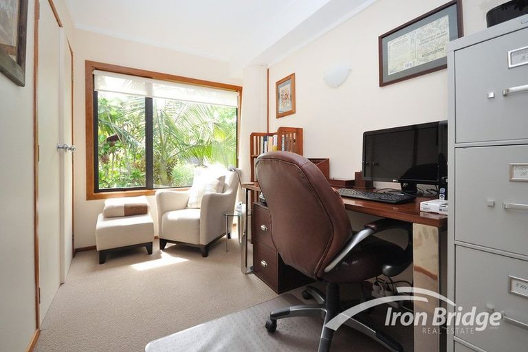 Photo of property in 1/51 Seaton Road, Murrays Bay, Auckland, 0630