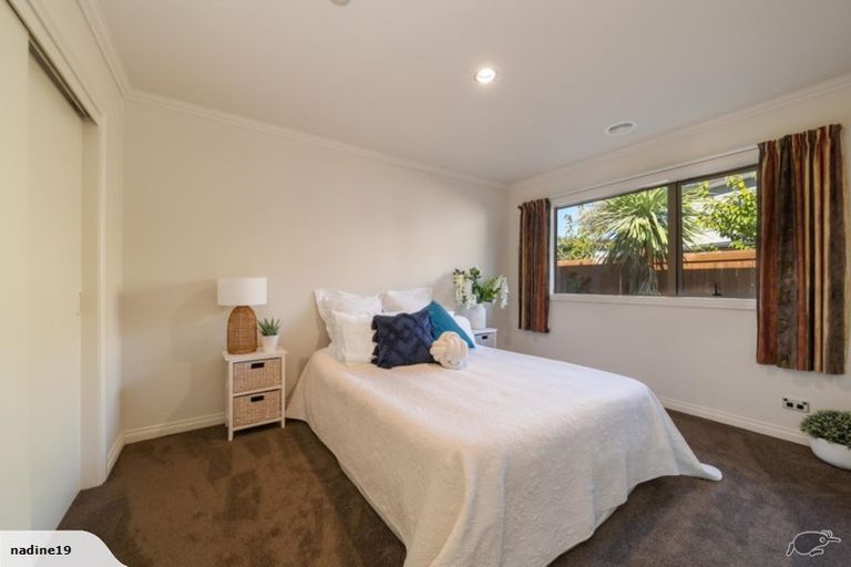 Photo of property in 4 Coburn Place, Lake Hayes, Queenstown, 9304